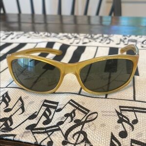 Valentino Gold and Black Sunglasses with Reflective Lenses Vintage Glass Pouch